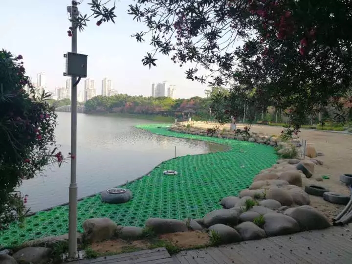 新感觉！西湖公园人工沙滩再添欧保生态浮岛